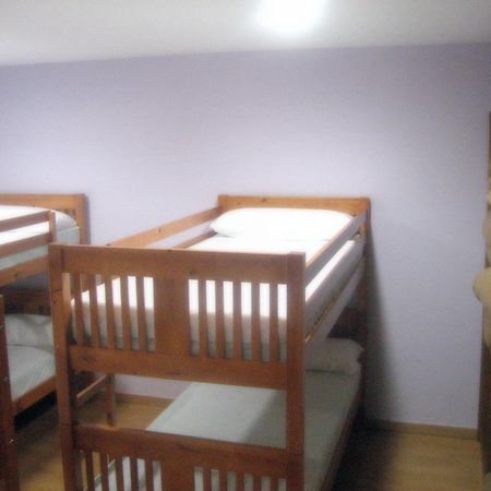 Albergue Turistico Rio Aragon Canfranc Ngoại thất bức ảnh