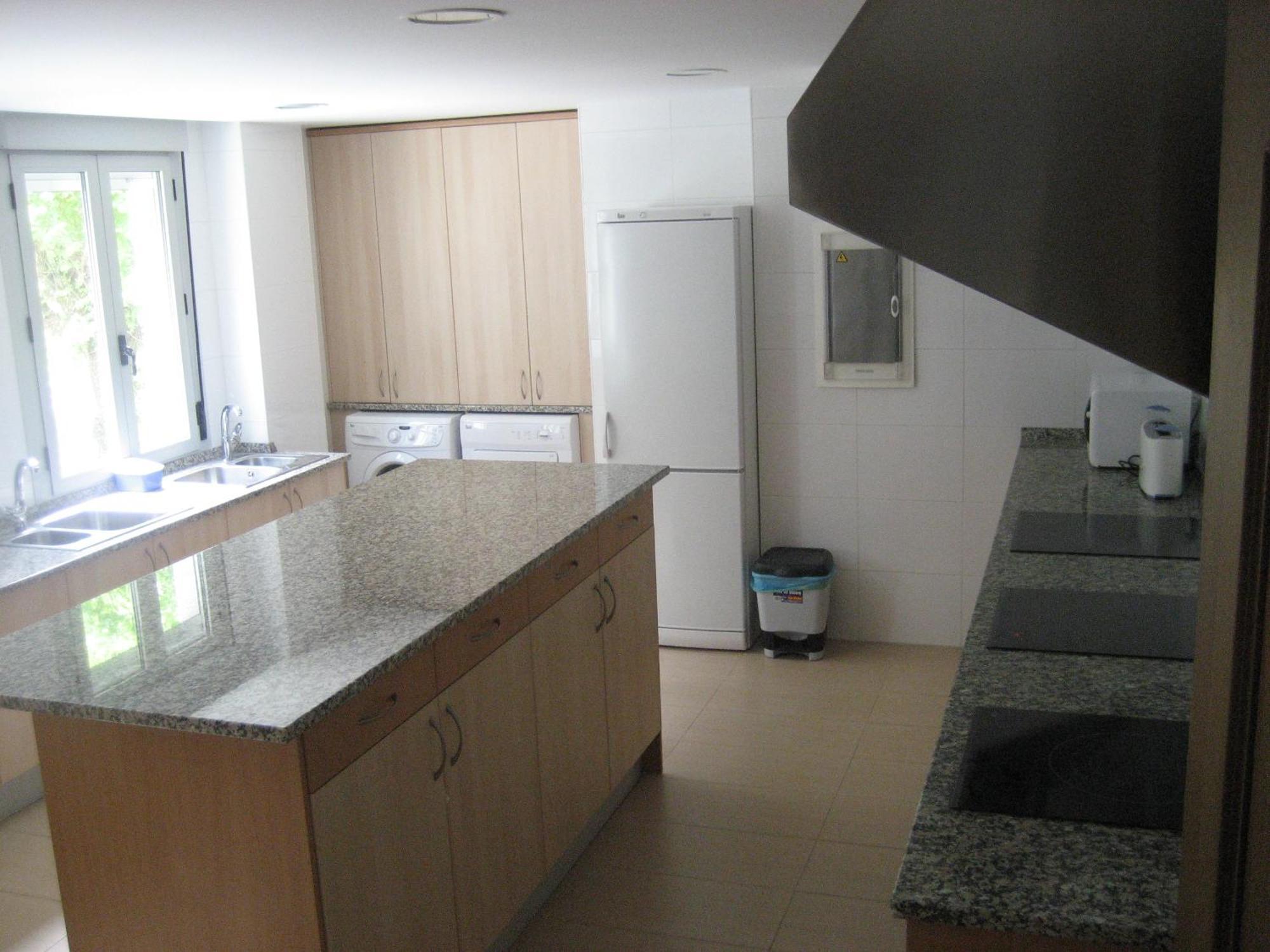 Albergue Turistico Rio Aragon Canfranc Ngoại thất bức ảnh