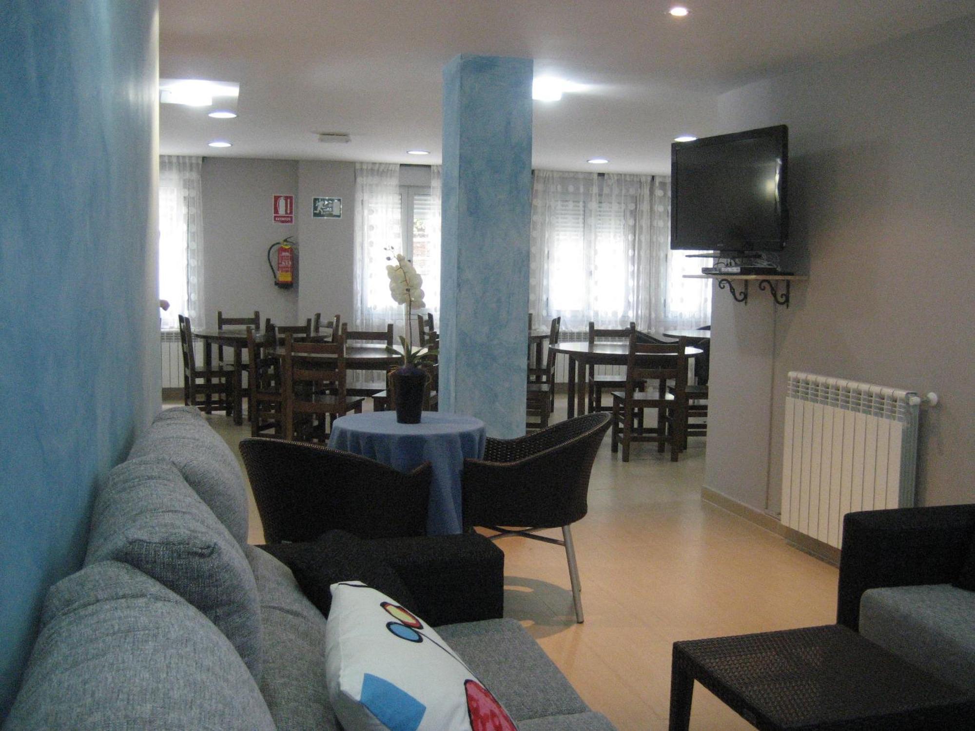 Albergue Turistico Rio Aragon Canfranc Ngoại thất bức ảnh